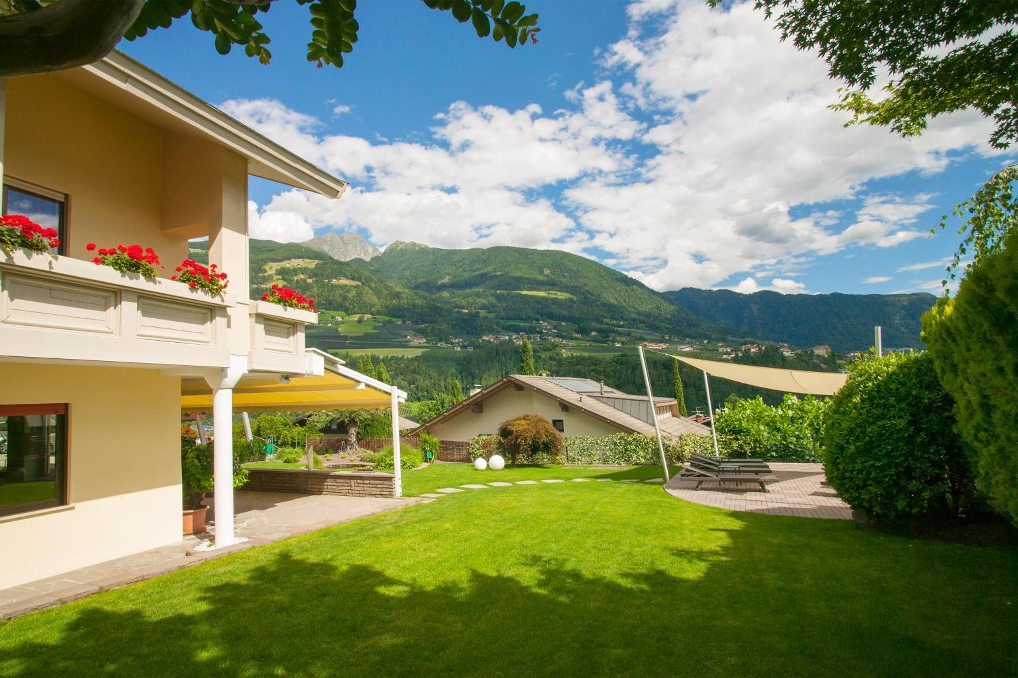 Residence Mignon Rifiano Exterior photo